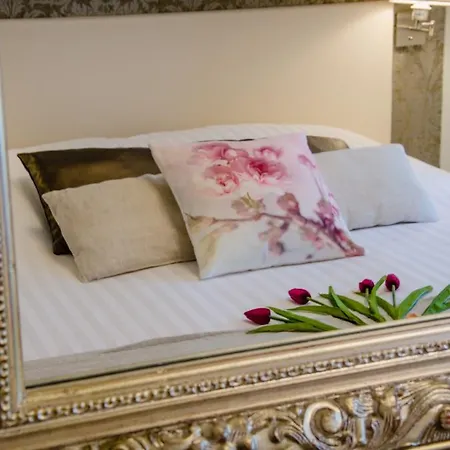 Bed & Breakfast The White Queen Brugge